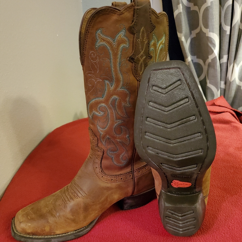 7/8 Justin women boots